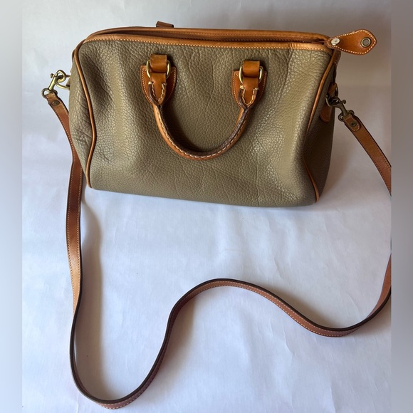 Dooney & Bourke Vintage Classic AWL Leather Shoulder Satchel Bag Taupe - Picture 3 of 10